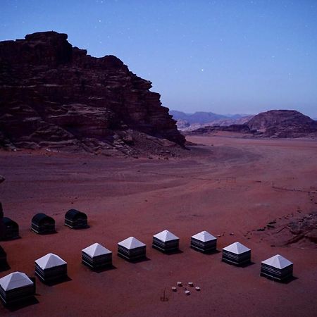 Um Sabatah Camp Hotel Wadi Rum Exterior foto