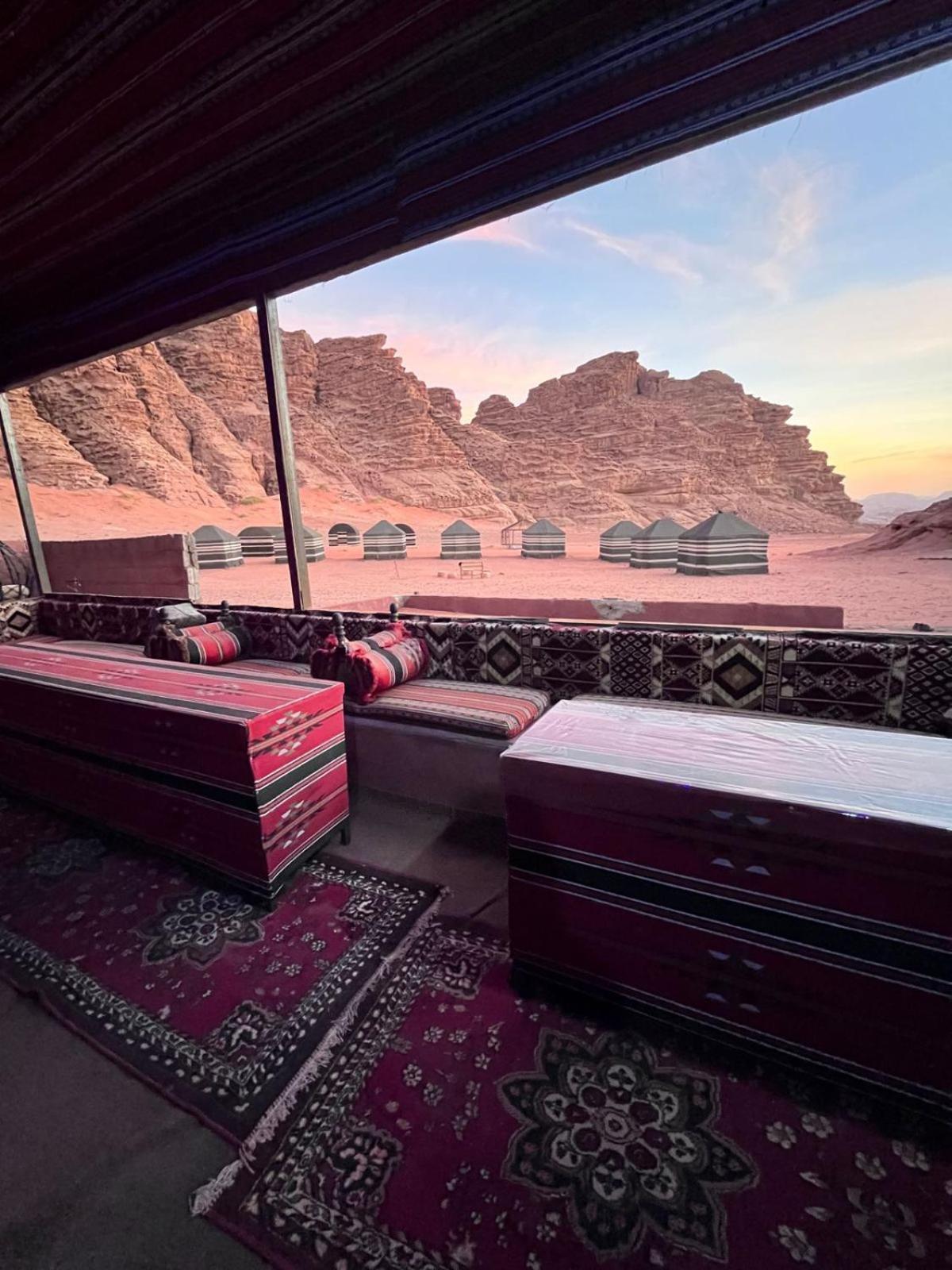 Um Sabatah Camp Hotel Wadi Rum Exterior foto