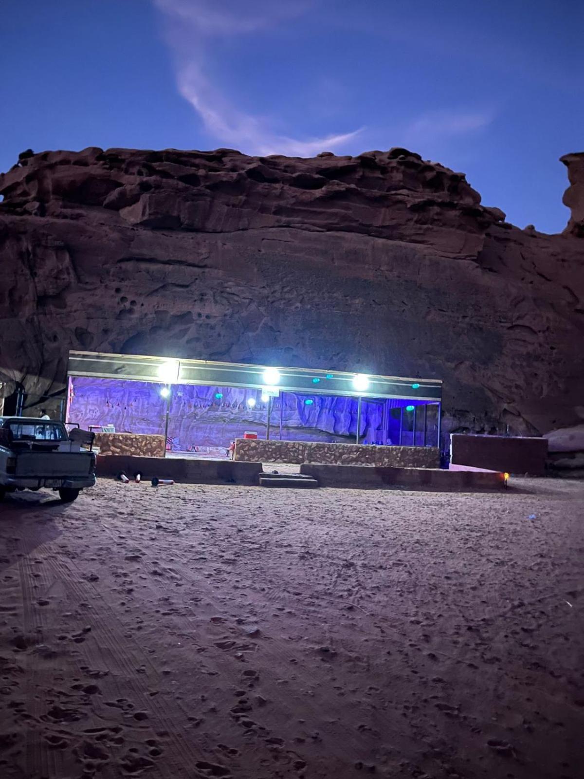 Um Sabatah Camp Hotel Wadi Rum Exterior foto